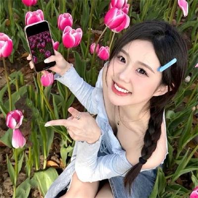 俏丽佳人
